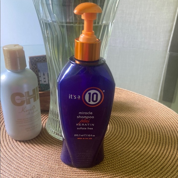 It's a 10 Miracle Shampoo Plus Keratin - Vibrant Purple and Orange - Picture 1 of 1